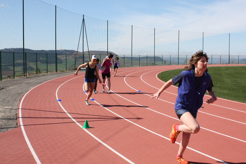 Complexe Euro-méditerranéen - piste et course d'athlétisme en MONDO