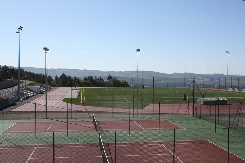 Complexe Euro-méditerranéen - piste d'athlétisme en MONDO Lozère